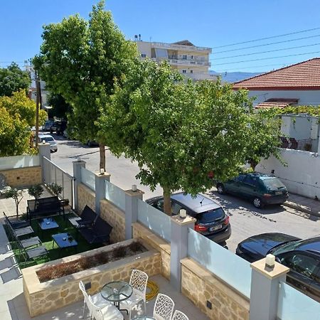 Deluxe City Hotel Chania  Ngoại thất bức ảnh