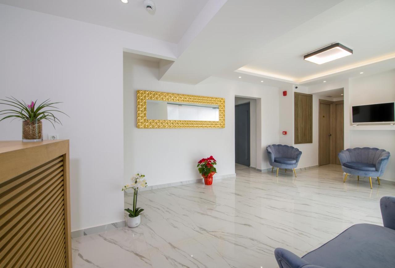 Deluxe City Hotel Chania  Ngoại thất bức ảnh