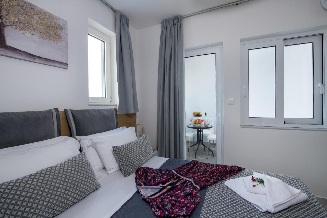 Deluxe City Hotel Chania  Ngoại thất bức ảnh