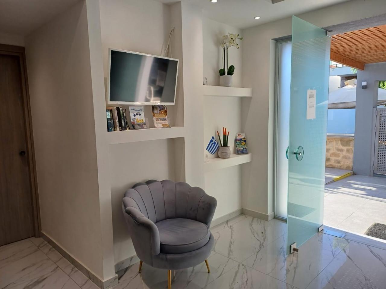 Deluxe City Hotel Chania  Ngoại thất bức ảnh
