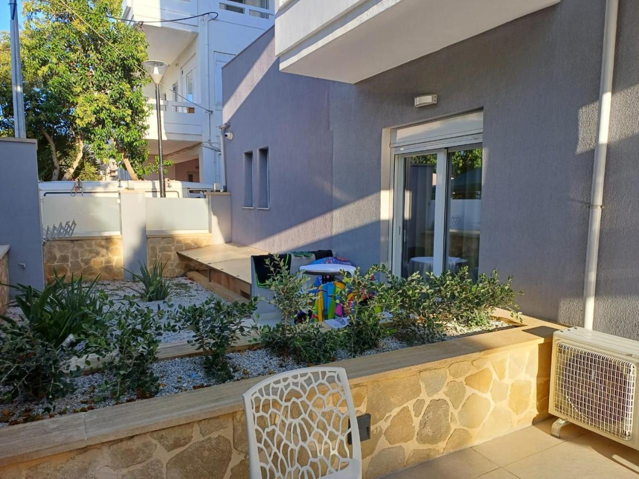 Deluxe City Hotel Chania  Ngoại thất bức ảnh